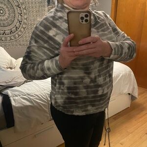 Gray &white marbled shirt with string tie detail at bottom